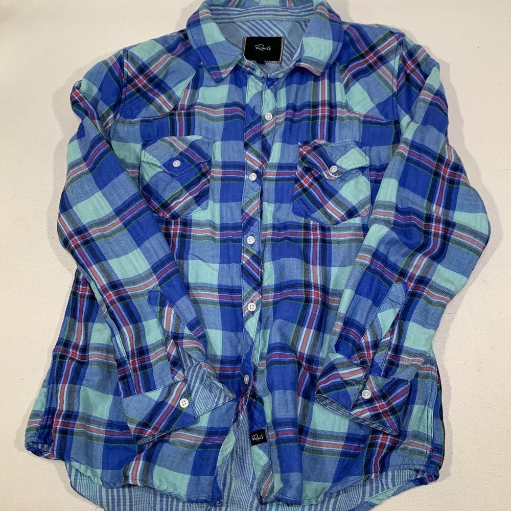 Rails Hunter Plaid Long Sleeved Button Up Top: Light Blue